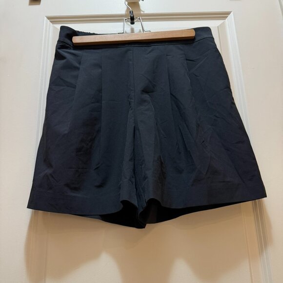 Kit and Ace - Black Shorts - Picture 1 of 4